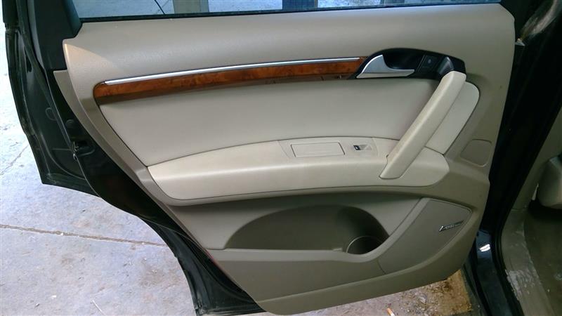 https://f005.backblazeb2.com/file/img-partshotlines-com/Inventory/EC214/Vehicle/123_09.jpg