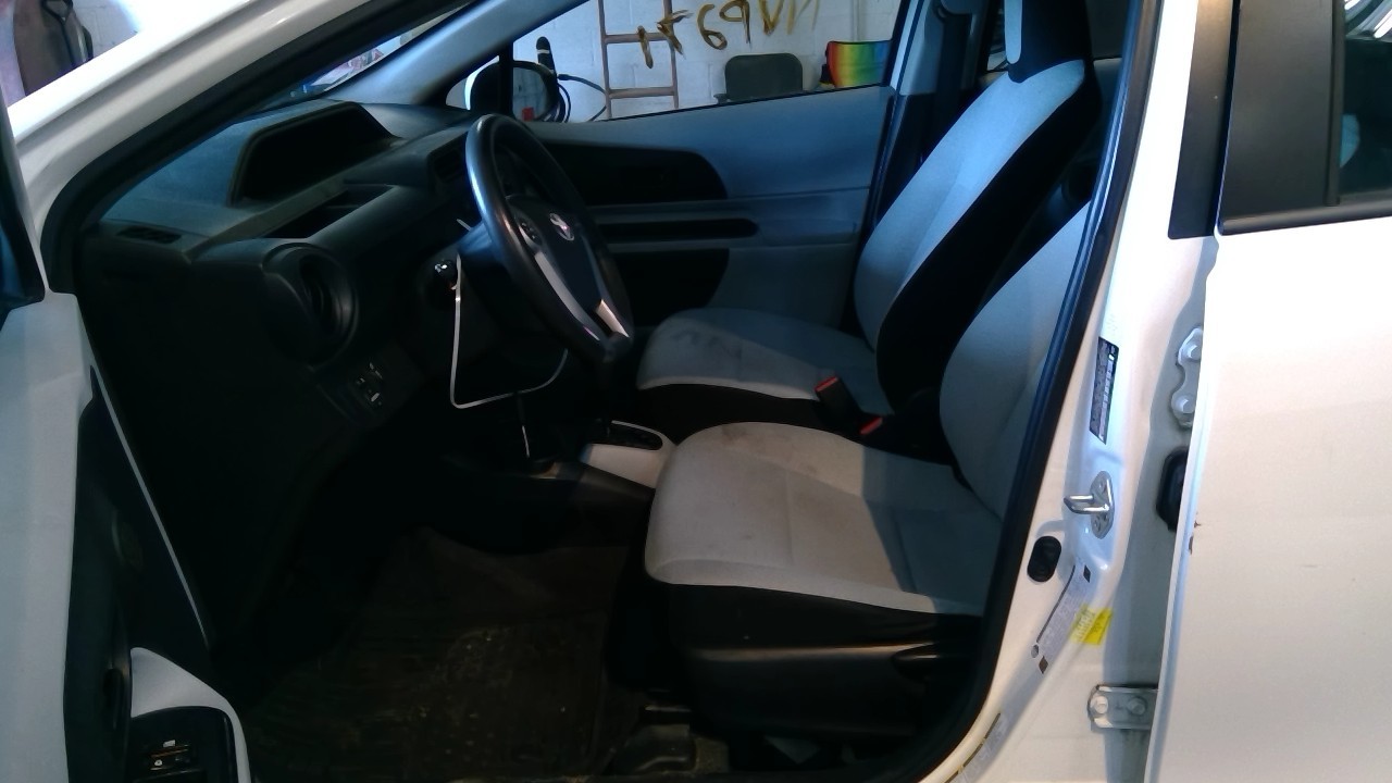 https://f005.backblazeb2.com/file/img-partshotlines-com/Inventory/EC214/Vehicle/356_06.jpg