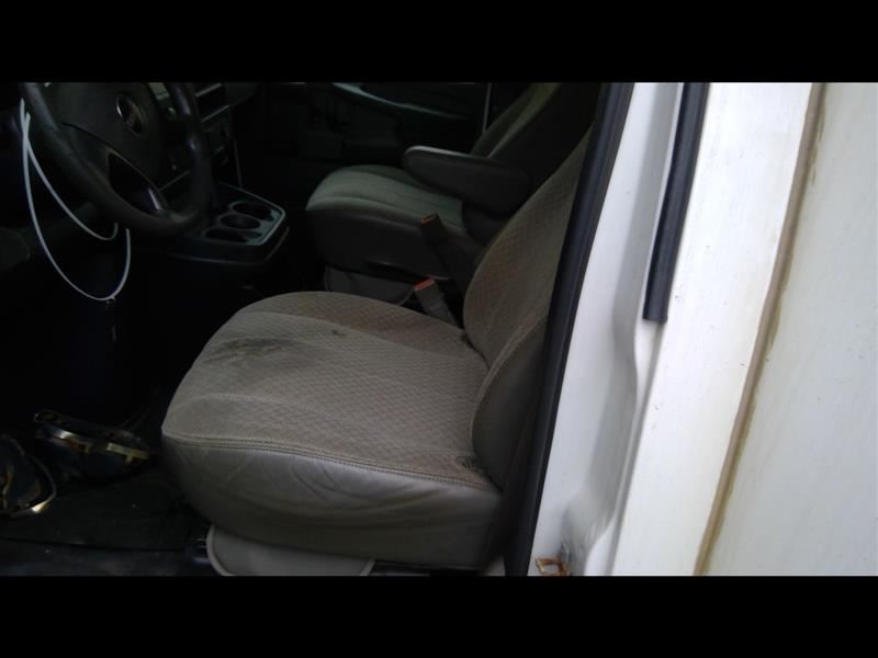 https://f005.backblazeb2.com/file/img-partshotlines-com/Inventory/EC684/Vehicle/12881_07.jpg