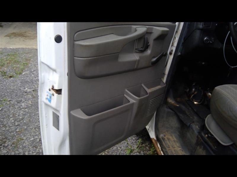 https://f005.backblazeb2.com/file/img-partshotlines-com/Inventory/EC684/Vehicle/12881_08.jpg