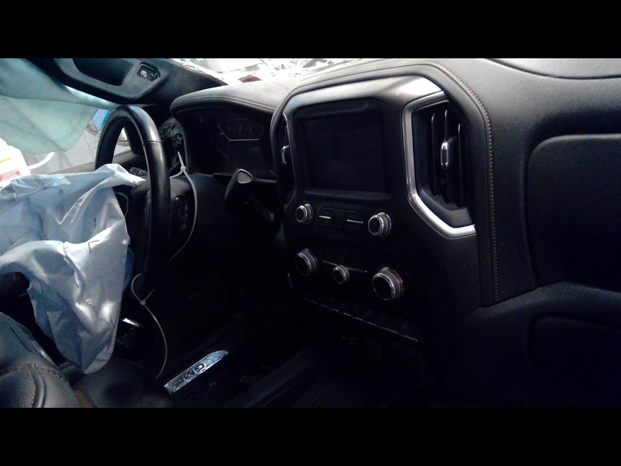 https://f005.backblazeb2.com/file/img-partshotlines-com/Inventory/EC684/Vehicle/15083_10.jpg