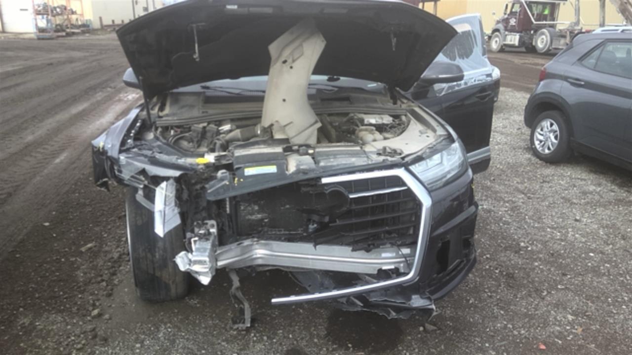 https://f005.backblazeb2.com/file/img-partshotlines-com/Inventory/EC801/Vehicle/216952_02.jpg
