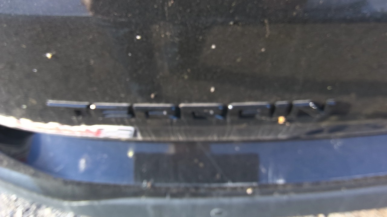 https://f005.backblazeb2.com/file/img-partshotlines-com/Inventory/EC801/Vehicle/219010_12.jpg