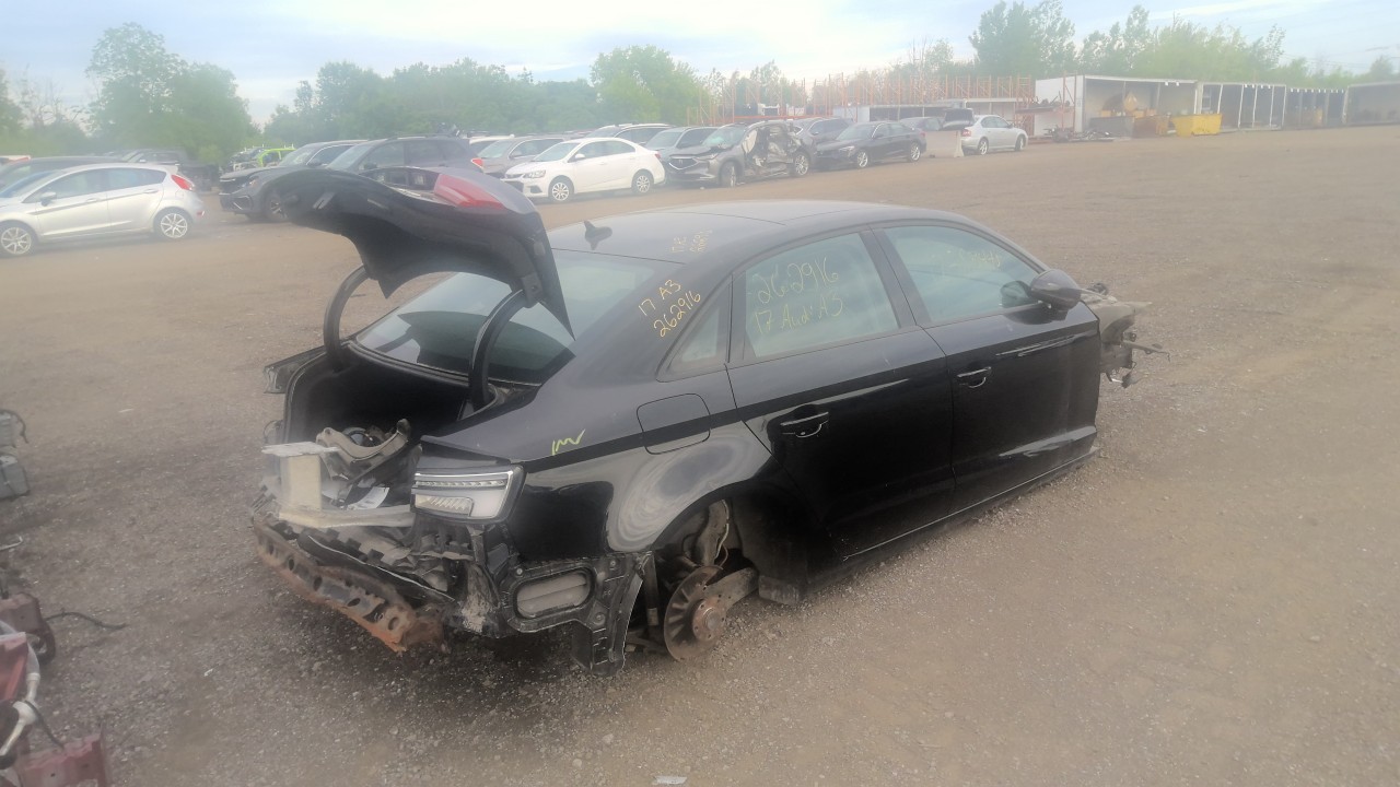 Vehicle/219137_21.jpg
