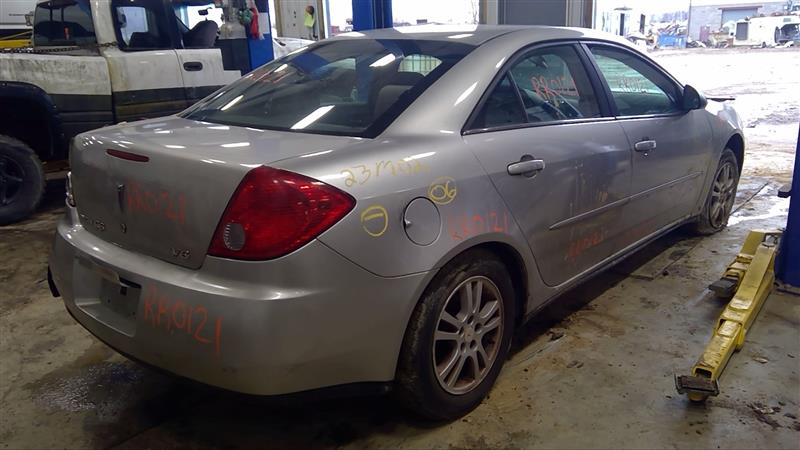https://f005.backblazeb2.com/file/img-partshotlines-com/Inventory/EC885/Vehicle/16713_07.jpg