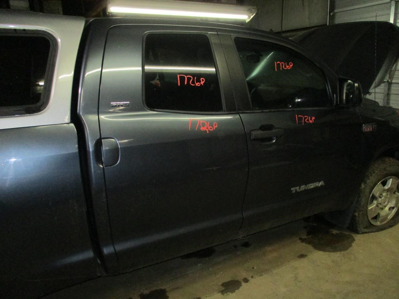 https://f005.backblazeb2.com/file/img-partshotlines-com/Inventory/EX26/Vehicle/83116_06.jpg