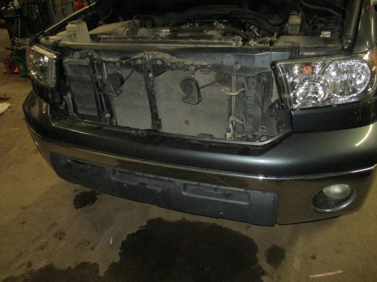 https://f005.backblazeb2.com/file/img-partshotlines-com/Inventory/EX26/Vehicle/83116_11.jpg