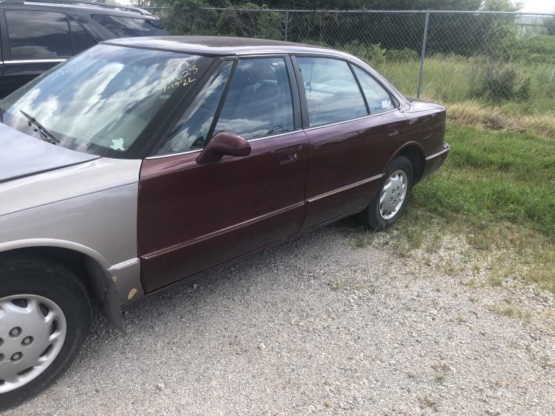 https://f005.backblazeb2.com/file/img-partshotlines-com/Inventory/EX304/Vehicle/21941_07.jpg