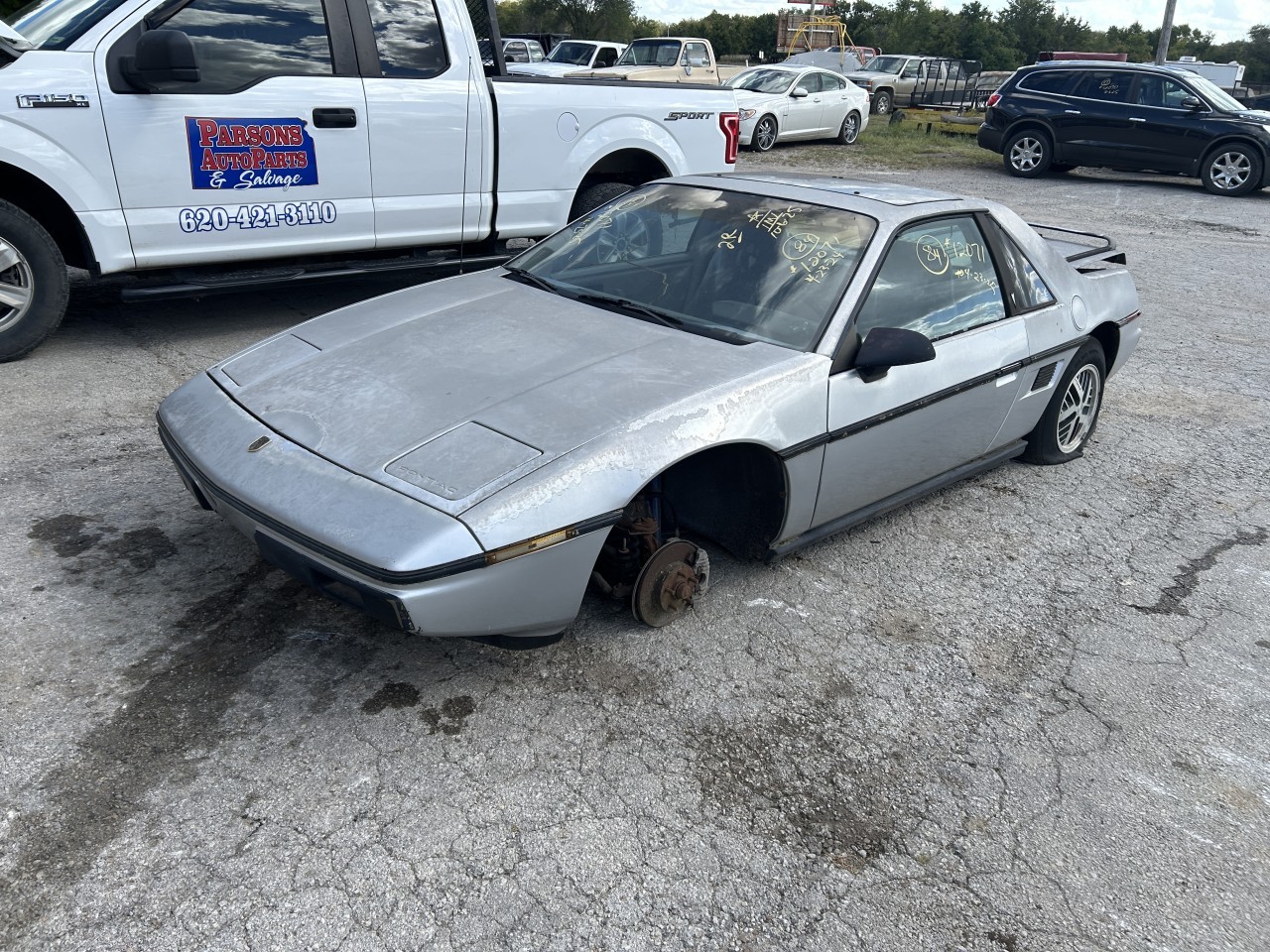https://f005.backblazeb2.com/file/img-partshotlines-com/Inventory/EX304/Vehicle/29344_05.jpg