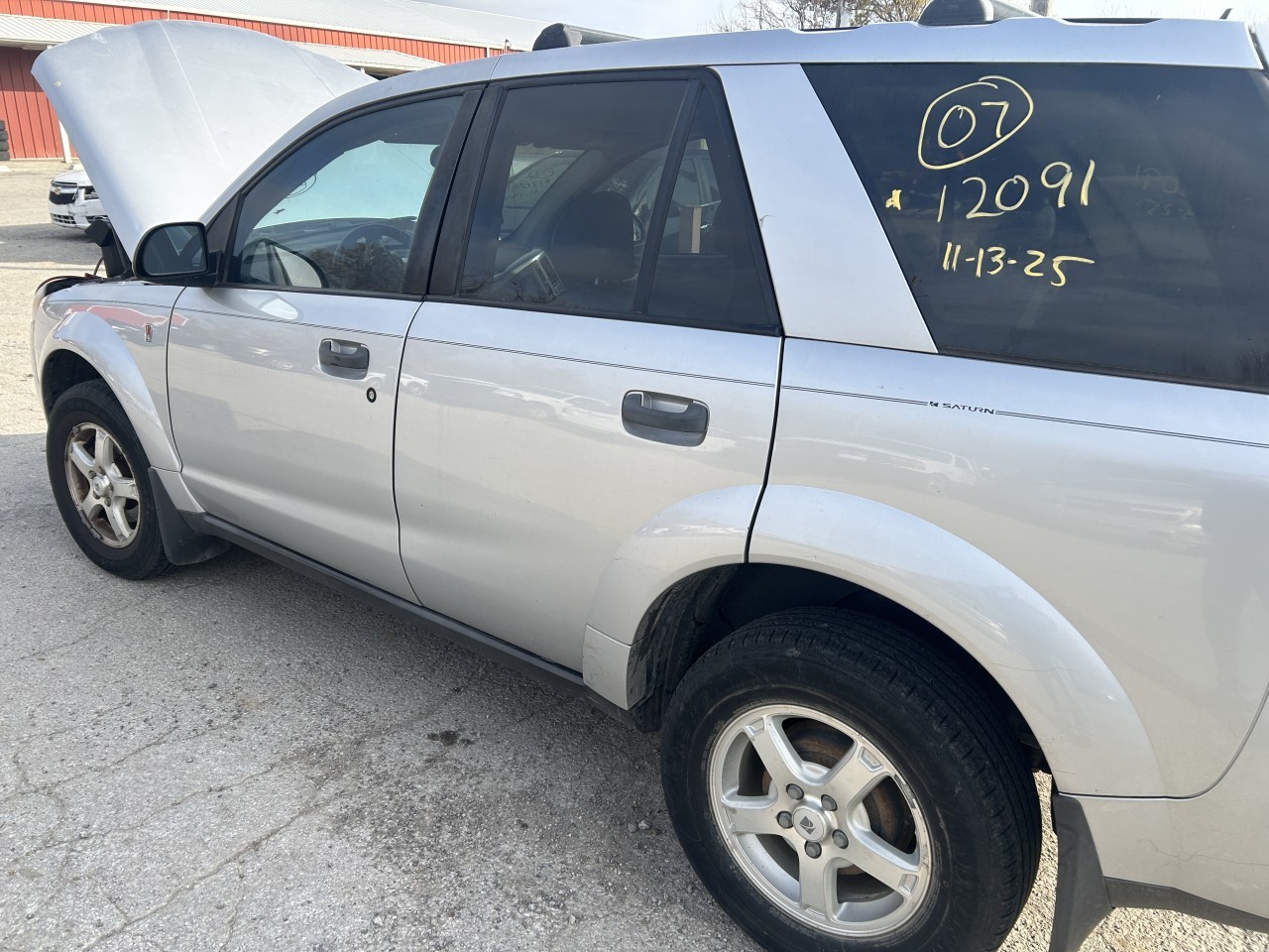 https://f005.backblazeb2.com/file/img-partshotlines-com/Inventory/EX304/Vehicle/29588_11.jpg