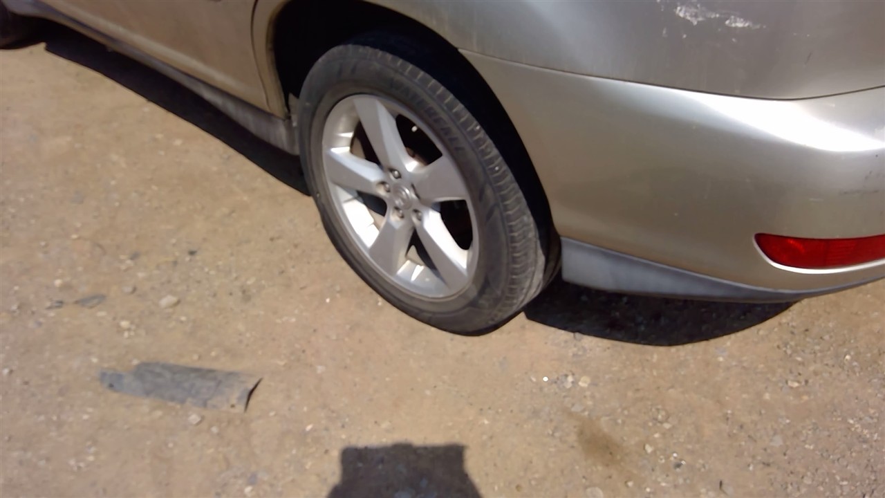 https://f005.backblazeb2.com/file/img-partshotlines-com/Inventory/EX366/Vehicle/10819_10.jpg