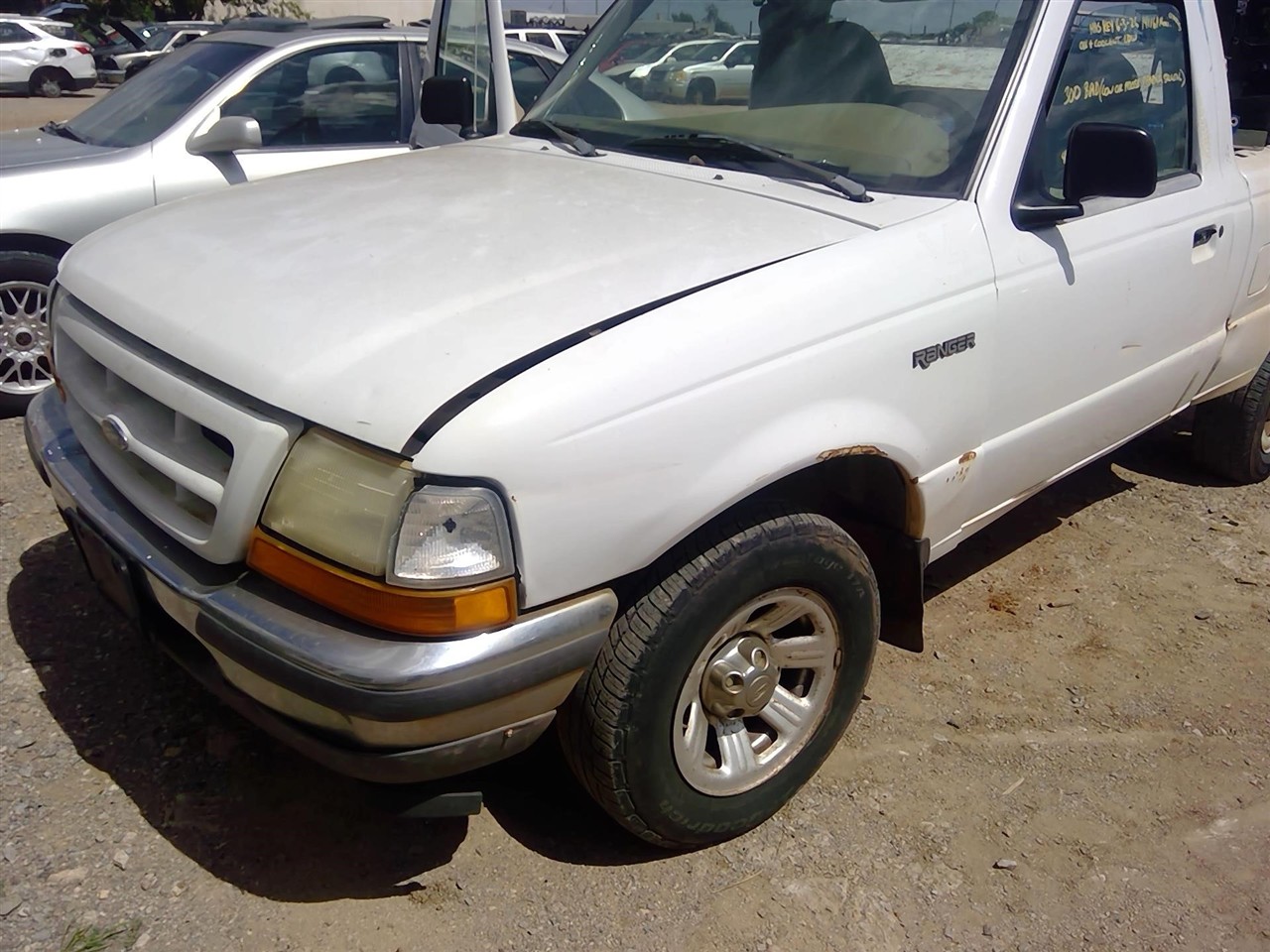 https://f005.backblazeb2.com/file/img-partshotlines-com/Inventory/EX366/Vehicle/11594_03.jpg