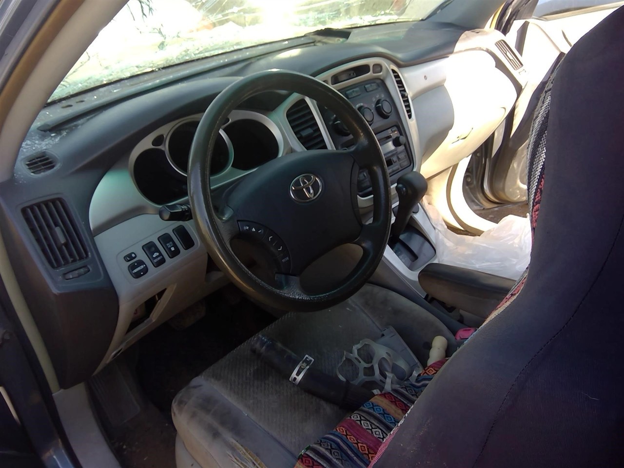 https://f005.backblazeb2.com/file/img-partshotlines-com/Inventory/EX366/Vehicle/11870_03.jpg