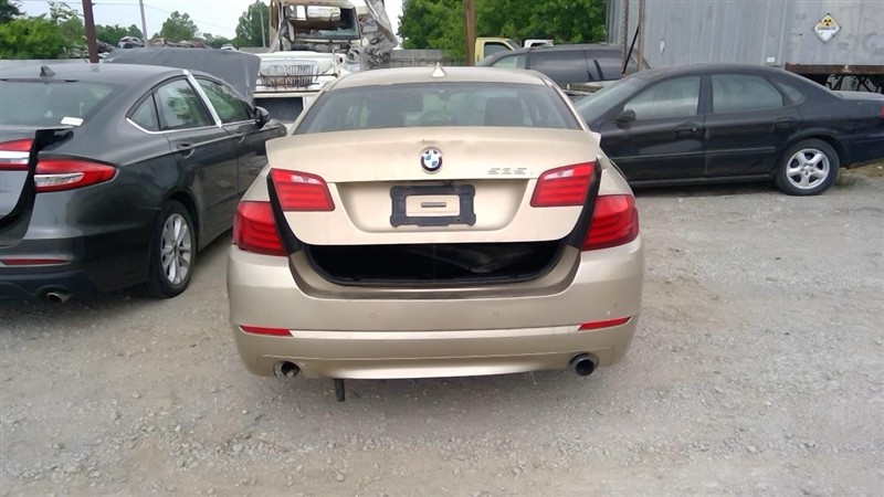 https://f005.backblazeb2.com/file/img-partshotlines-com/Inventory/EX396/Vehicle/14659_06.jpg