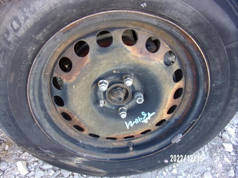 https://f005.backblazeb2.com/file/img-partshotlines-com/Inventory/EX427/Vehicle/2180_11.jpg