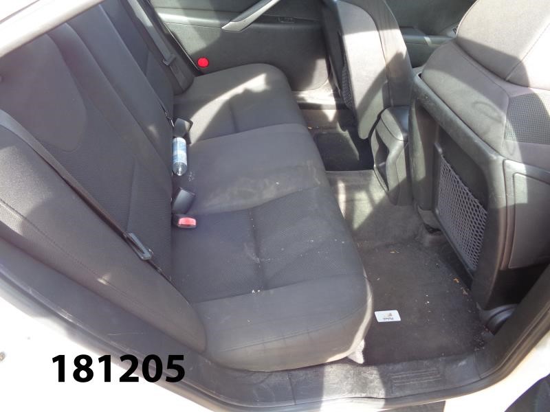 https://f005.backblazeb2.com/file/img-partshotlines-com/Inventory/EX44/Vehicle/15176_01.jpg