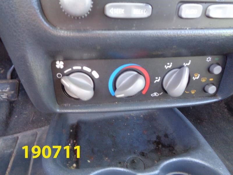 https://f005.backblazeb2.com/file/img-partshotlines-com/Inventory/EX44/Vehicle/15625_09.jpg