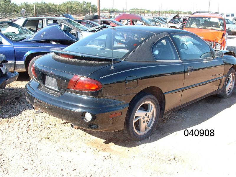 https://f005.backblazeb2.com/file/img-partshotlines-com/Inventory/EX44/Vehicle/4957_01.jpg