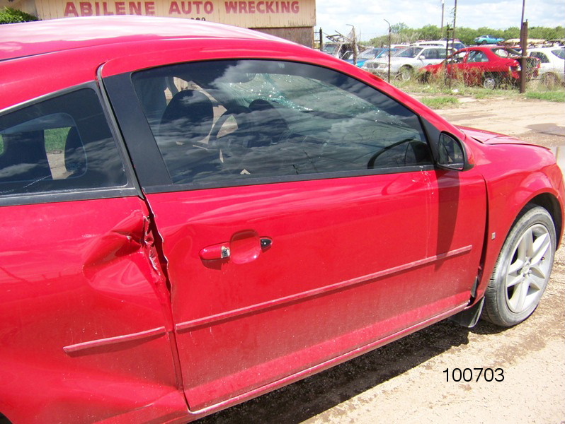 https://f005.backblazeb2.com/file/img-partshotlines-com/Inventory/EX44/Vehicle/8400_12.jpg