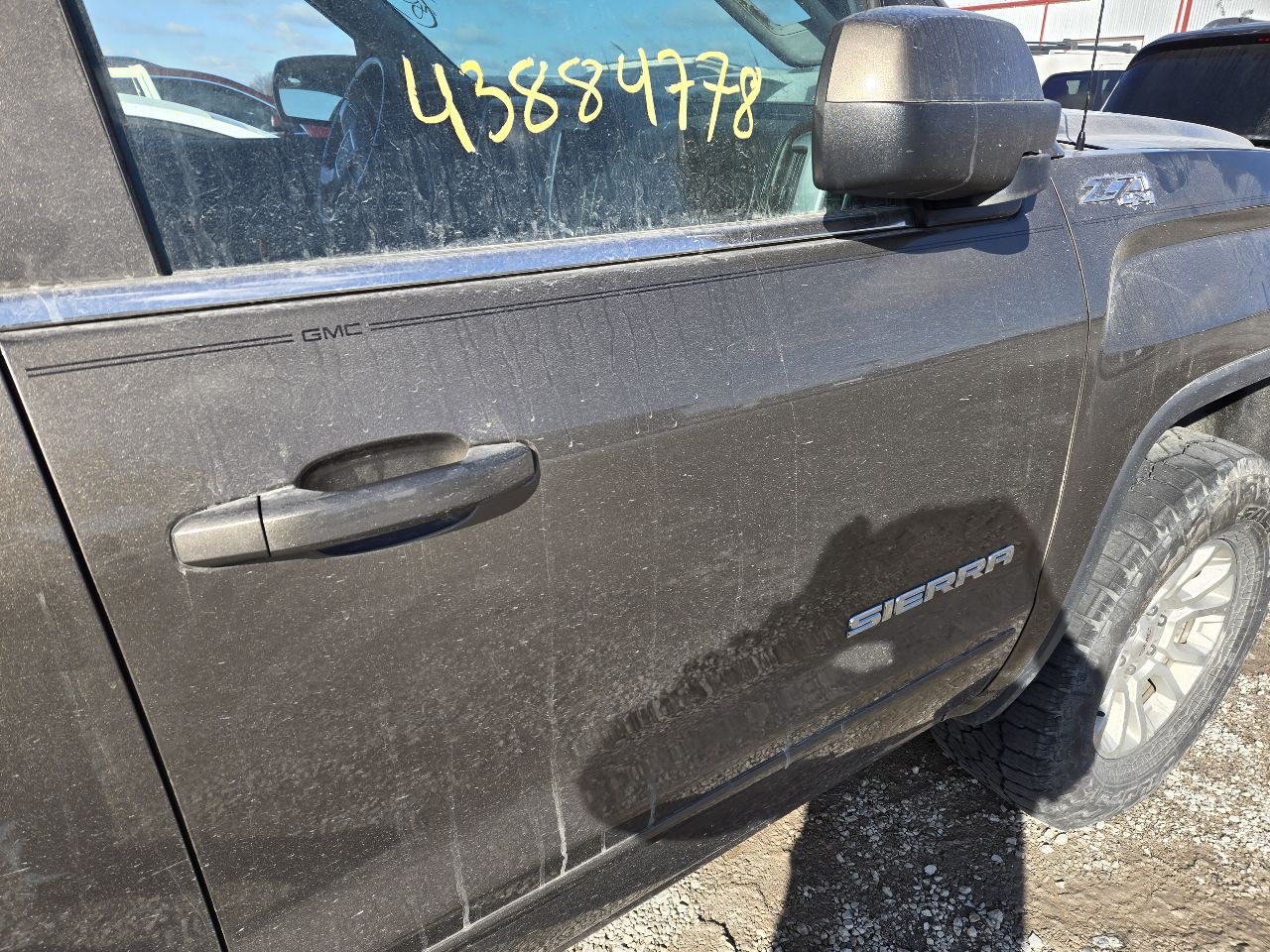 https://f005.backblazeb2.com/file/img-partshotlines-com/Inventory/EX441/Vehicle/249480_08.jpg