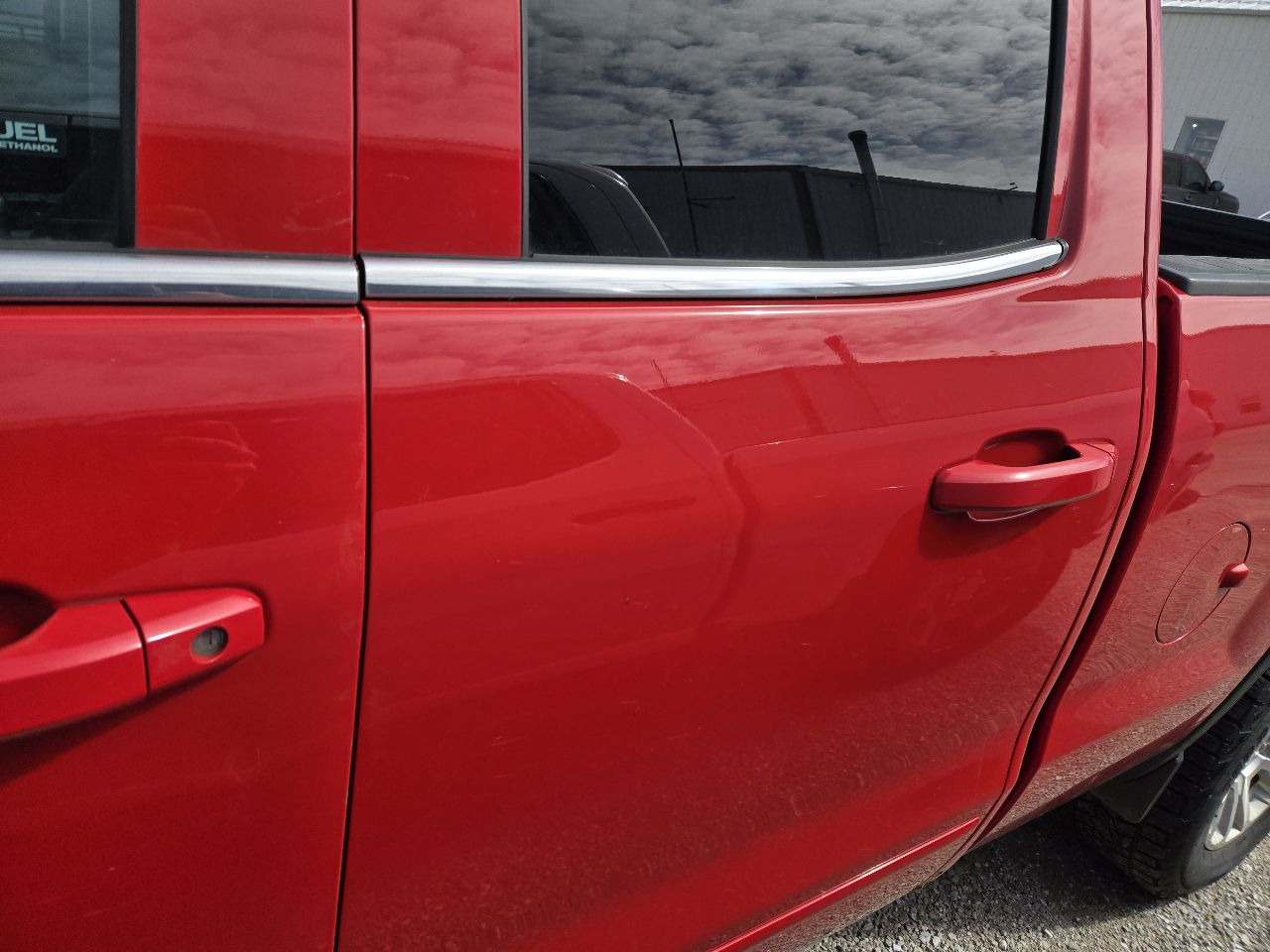 https://f005.backblazeb2.com/file/img-partshotlines-com/Inventory/EX441/Vehicle/249828_09.jpg