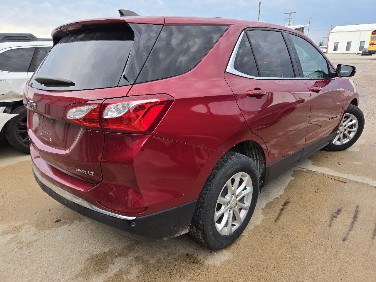 Vehicle/251408_07.jpg