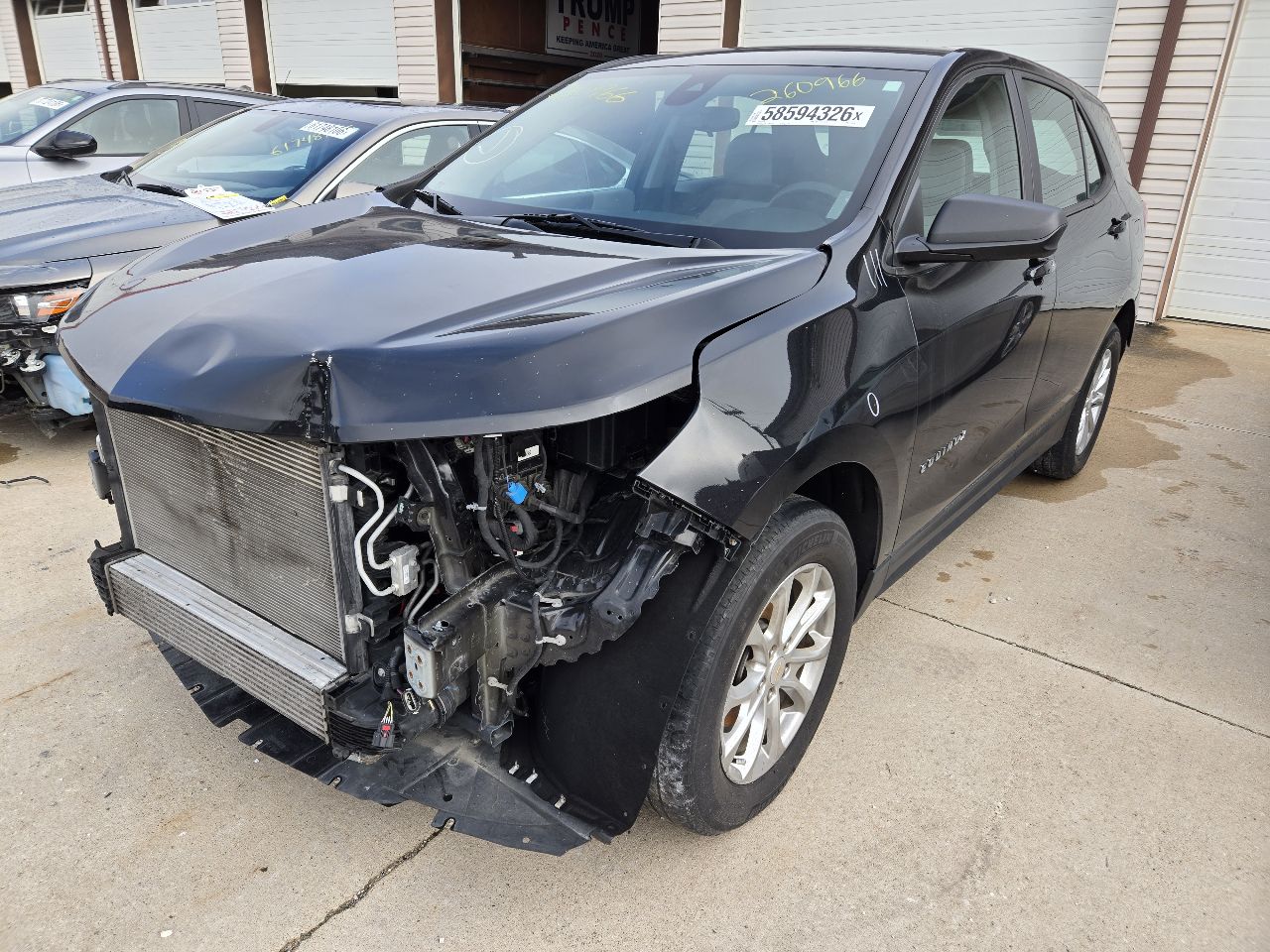 Vehicle/251497_01.jpg