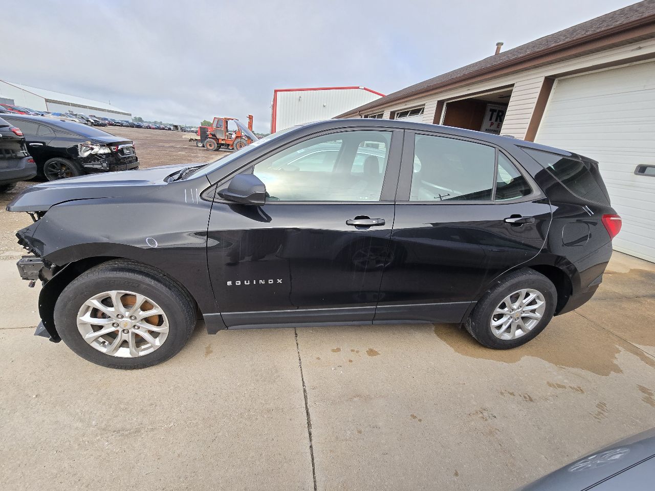 Vehicle/251497_05.jpg