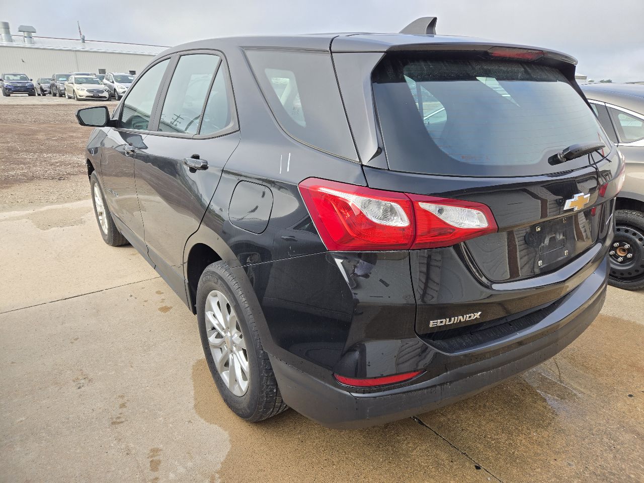 Vehicle/251497_06.jpg