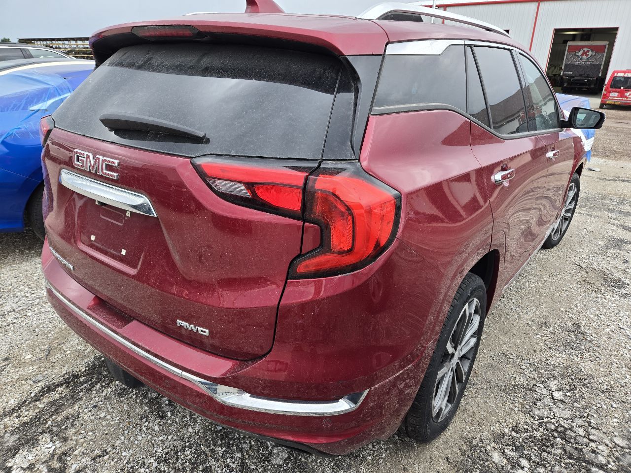 Vehicle/251767_07.jpg