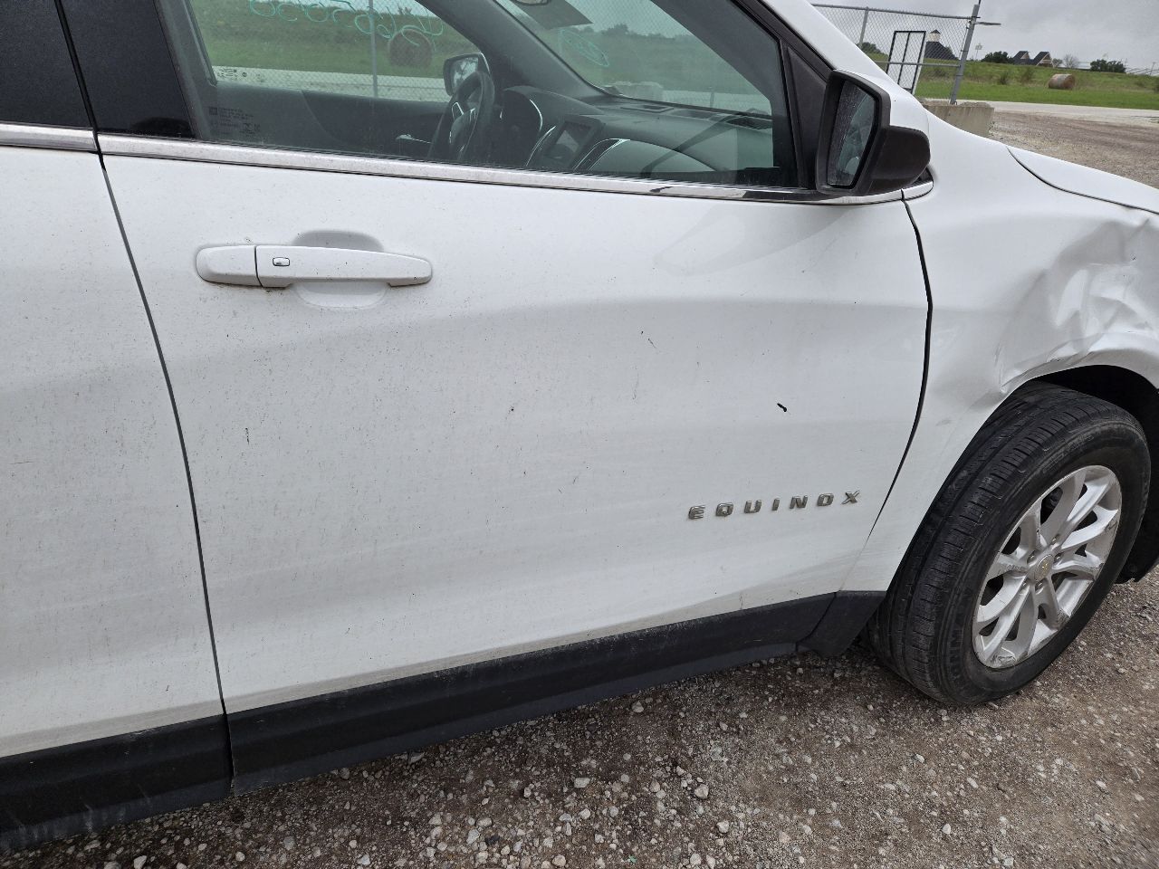 Vehicle/251862_08.jpg