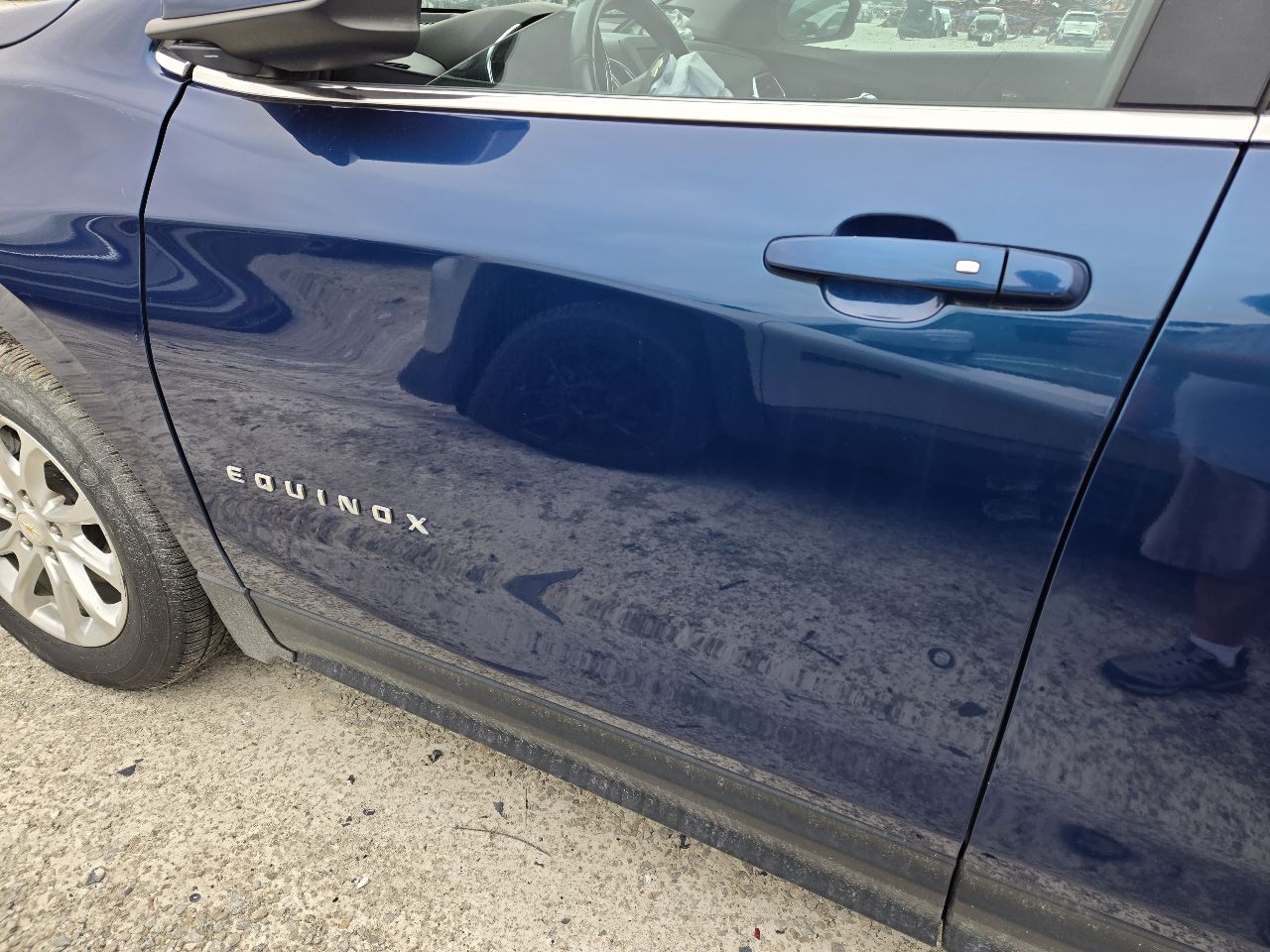 Vehicle/251888_04.jpg