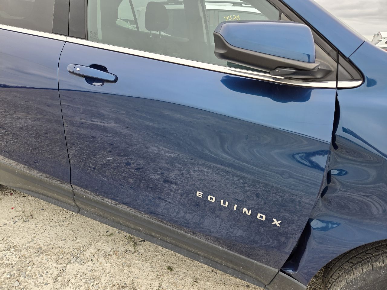 Vehicle/251888_11.jpg