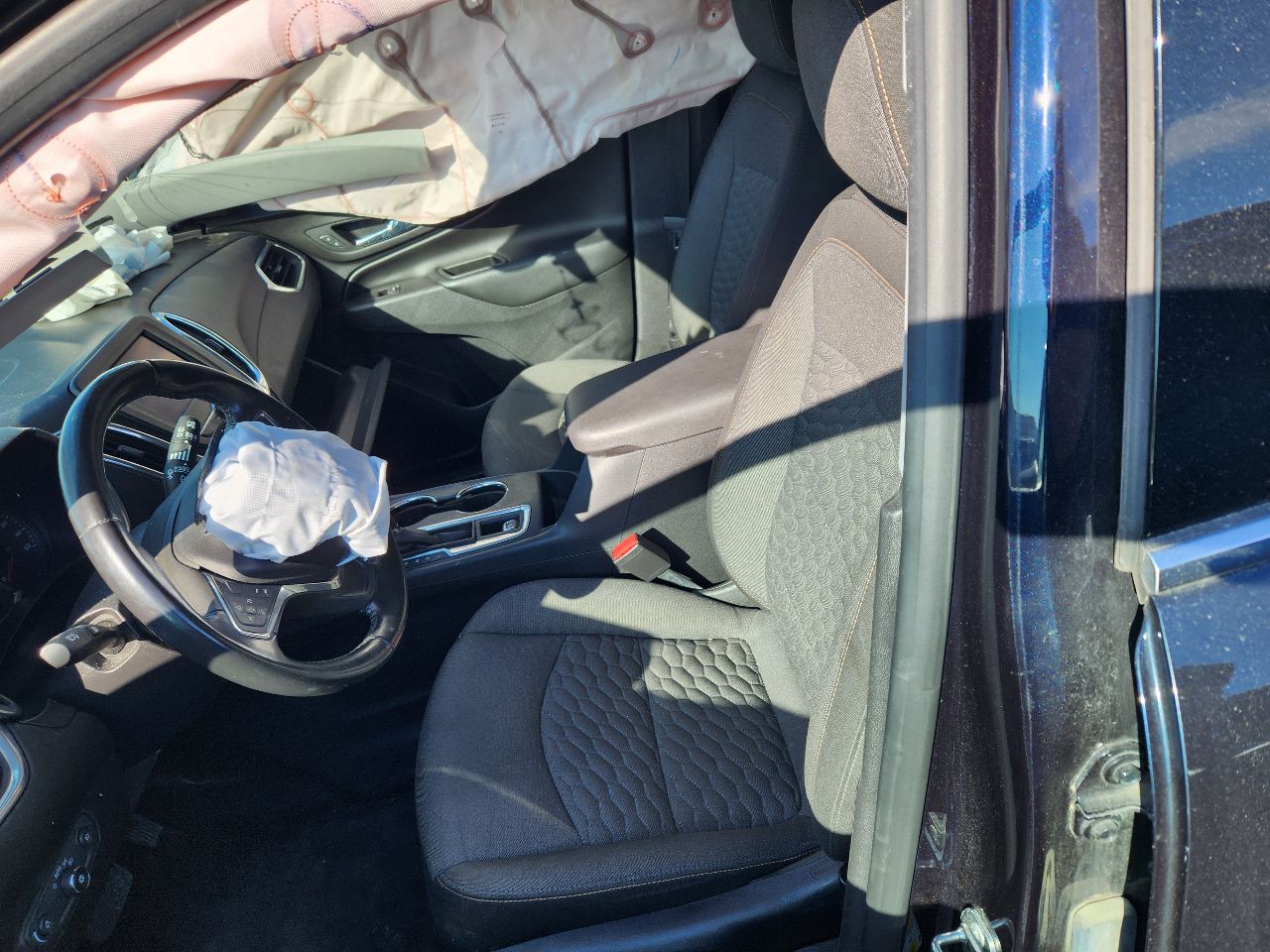 Vehicle/252179_12.jpg