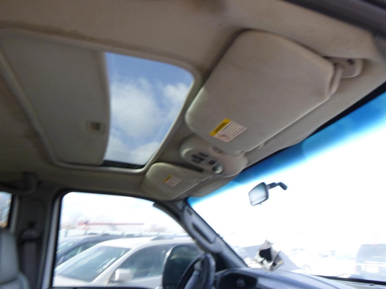 https://f005.backblazeb2.com/file/img-partshotlines-com/Inventory/EX465/Vehicle/68199_02.jpg