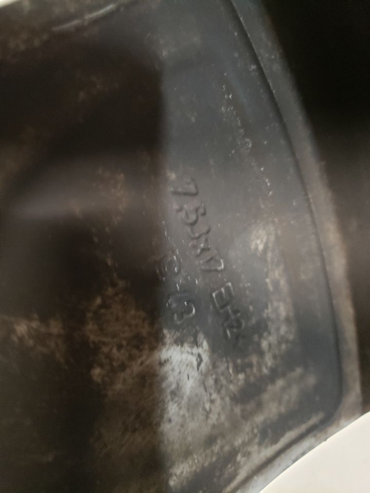 https://f005.backblazeb2.com/file/img-partshotlines-com/Inventory/EX534/Inventory/1049531_06.jpg