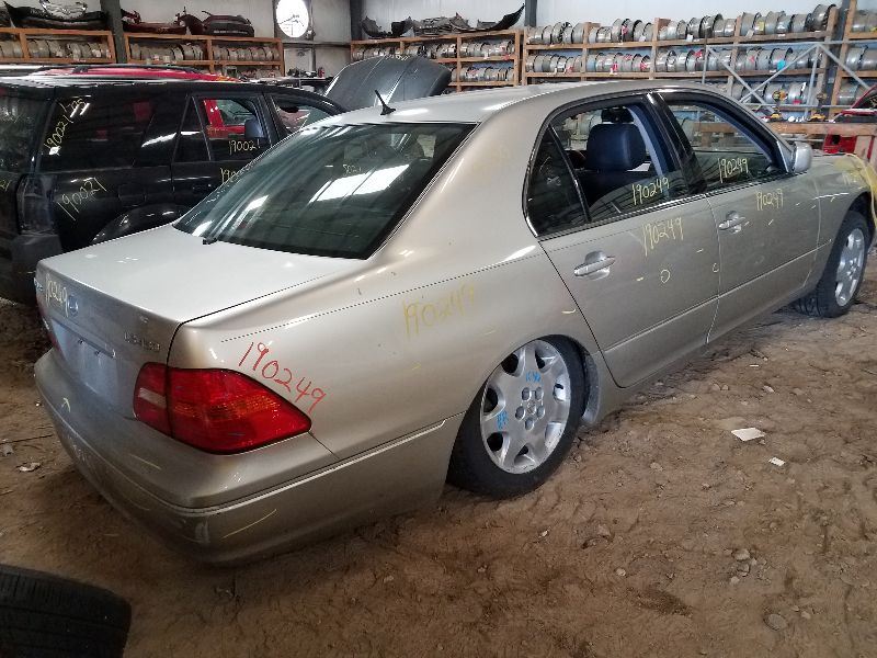 https://f005.backblazeb2.com/file/img-partshotlines-com/Inventory/EX534/Vehicle/35421_04.jpg