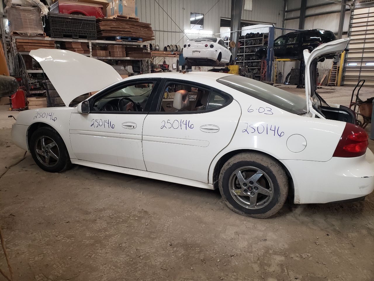 https://f005.backblazeb2.com/file/img-partshotlines-com/Inventory/EX534/Vehicle/45048_01.jpg