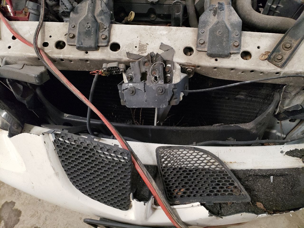 https://f005.backblazeb2.com/file/img-partshotlines-com/Inventory/EX534/Vehicle/45048_08.jpg