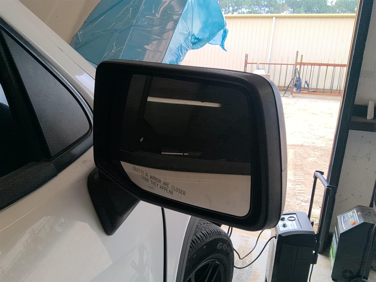 https://f005.backblazeb2.com/file/img-partshotlines-com/Inventory/EX536/Vehicle/91842_11.jpg
