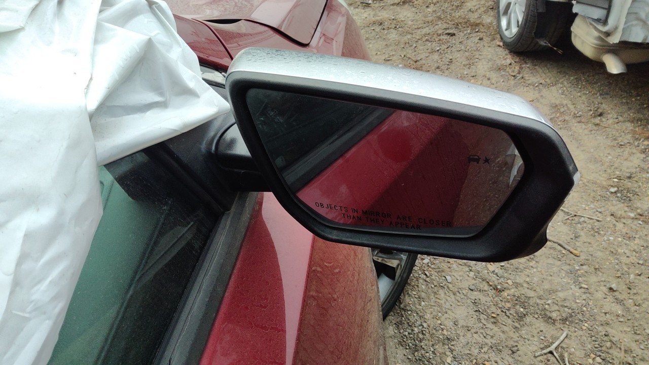 Vehicle/77130_07.jpg