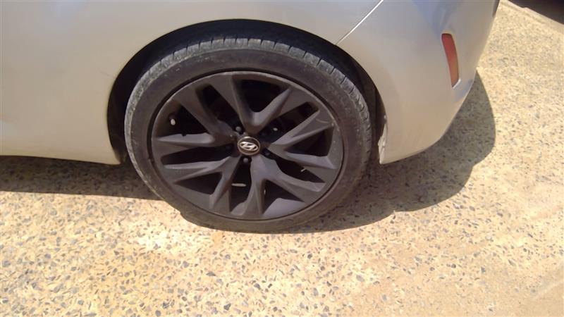 https://f005.backblazeb2.com/file/img-partshotlines-com/Inventory/EX619/Vehicle/23028_02.jpg