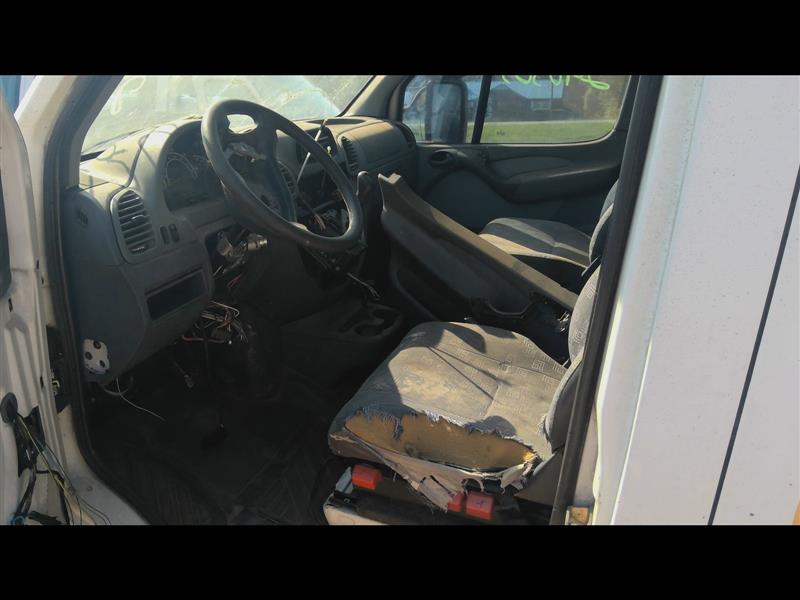 https://f005.backblazeb2.com/file/img-partshotlines-com/Inventory/EX619/Vehicle/23359_01.jpg