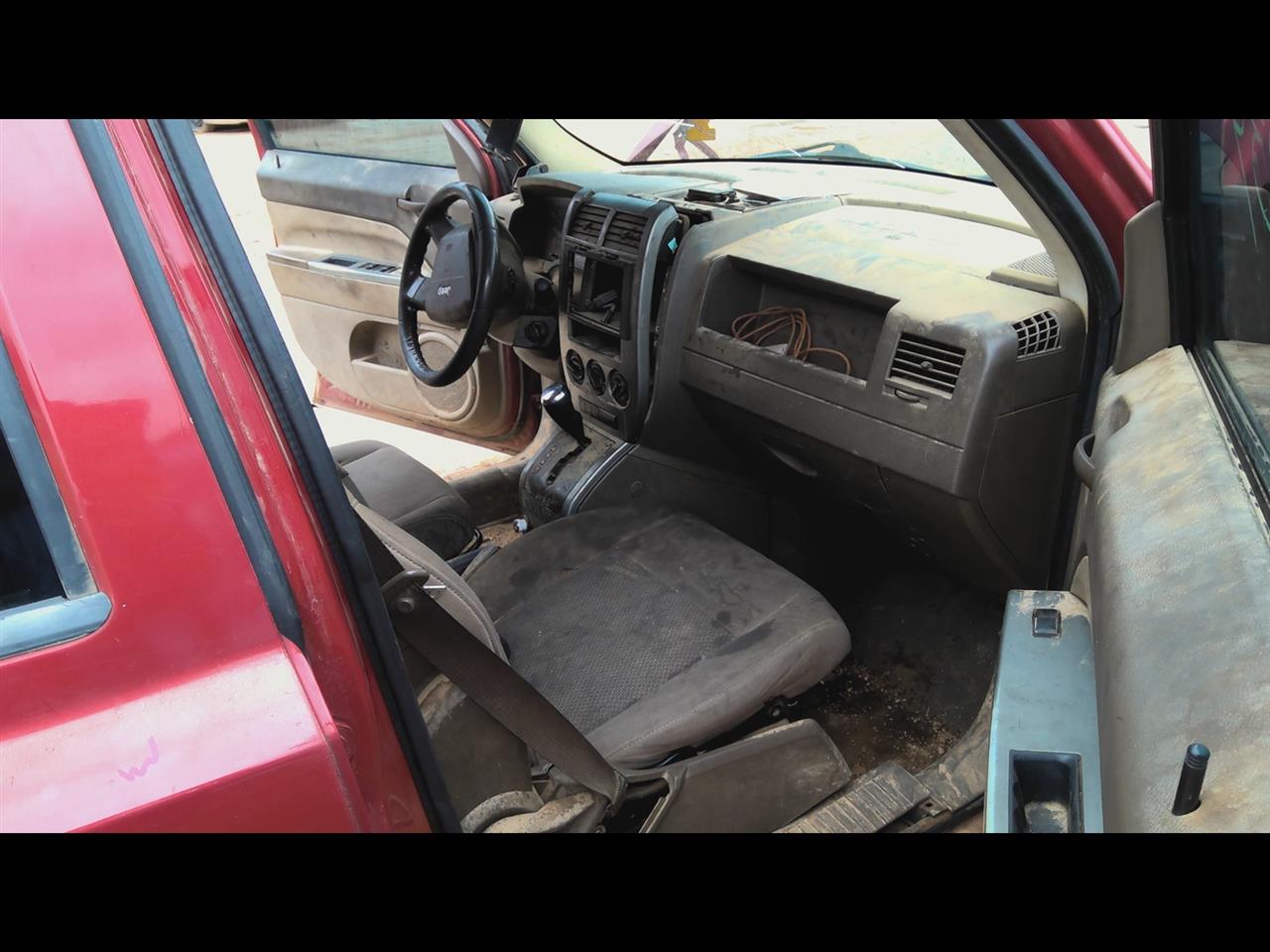 https://f005.backblazeb2.com/file/img-partshotlines-com/Inventory/EX619/Vehicle/23981_01.jpg