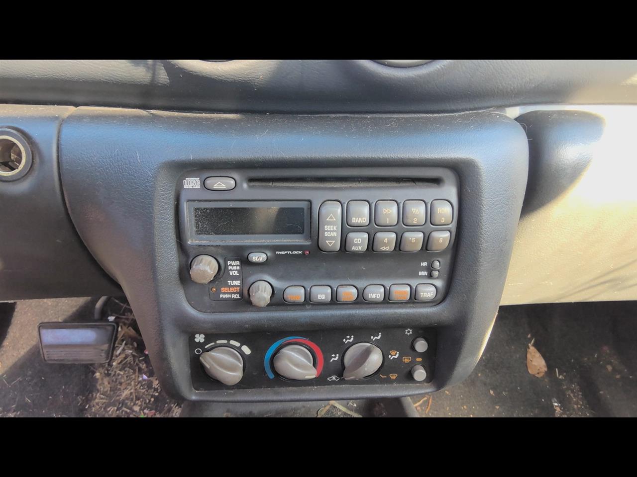 https://f005.backblazeb2.com/file/img-partshotlines-com/Inventory/EX619/Vehicle/24151_01.jpg