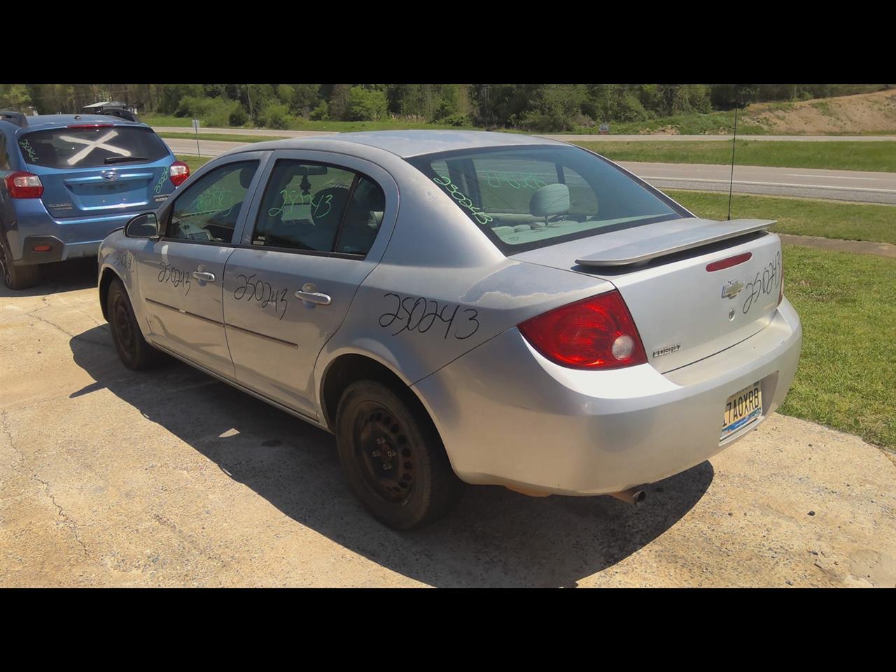 https://f005.backblazeb2.com/file/img-partshotlines-com/Inventory/EX619/Vehicle/24305_10.jpg