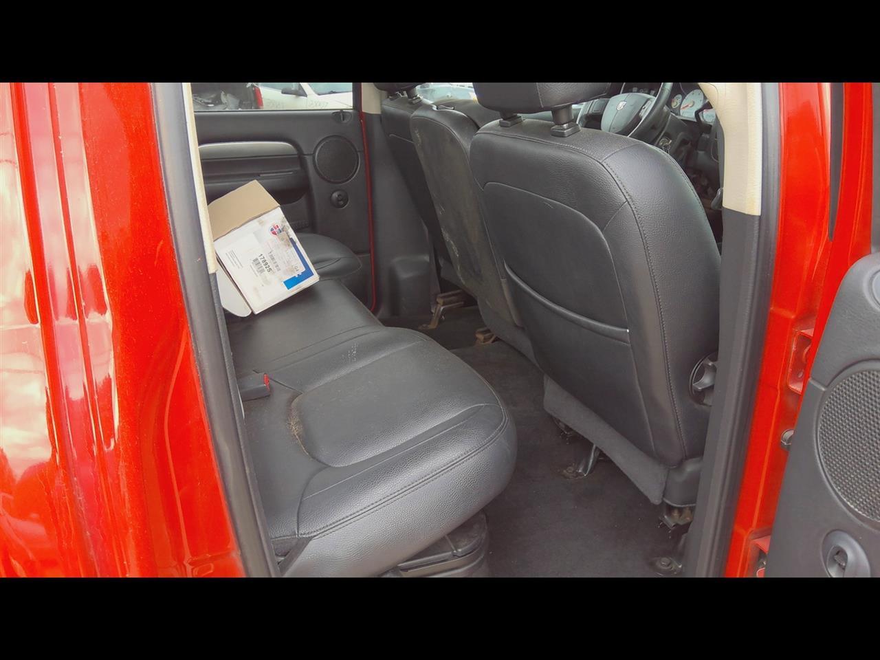https://f005.backblazeb2.com/file/img-partshotlines-com/Inventory/EX619/Vehicle/24306_12.jpg