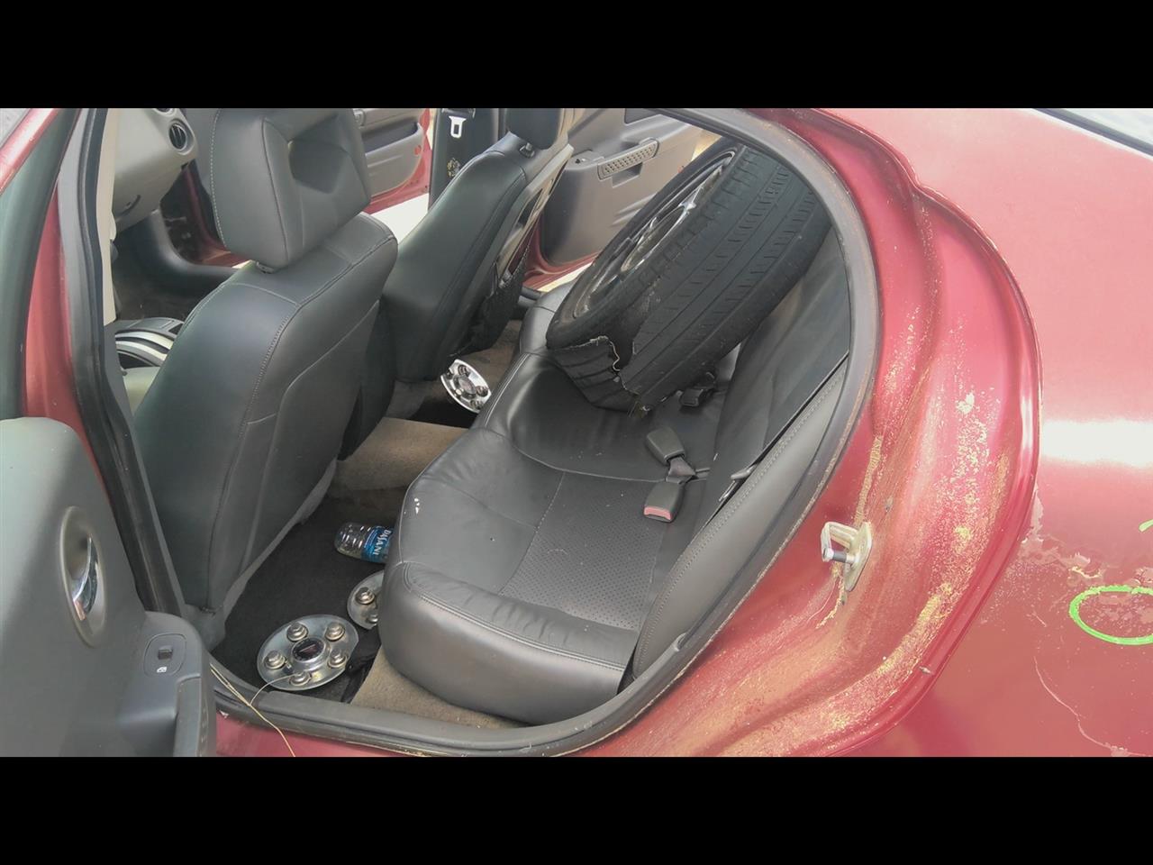 https://f005.backblazeb2.com/file/img-partshotlines-com/Inventory/EX619/Vehicle/24372_05.jpg