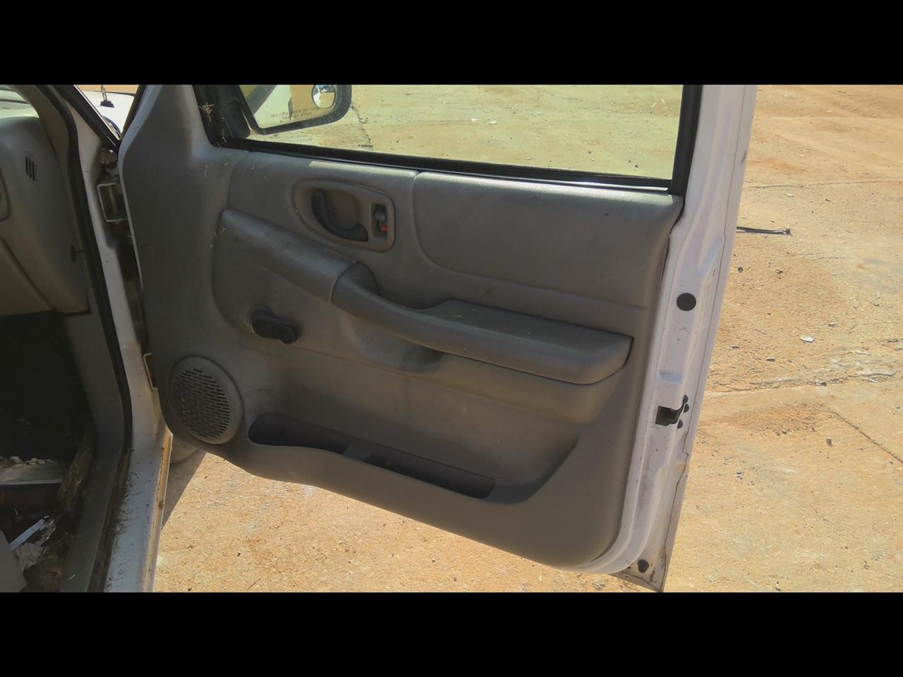 https://f005.backblazeb2.com/file/img-partshotlines-com/Inventory/EX619/Vehicle/24792_05.jpg