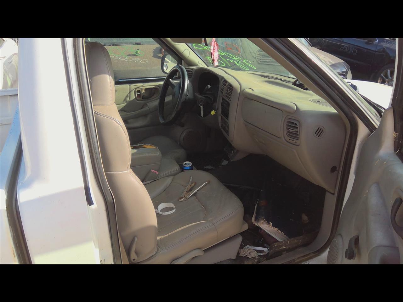 https://f005.backblazeb2.com/file/img-partshotlines-com/Inventory/EX619/Vehicle/24792_06.jpg